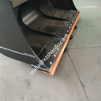 Bucket Excavator Hidrolik Tilt 45 Derajat dengan Side Swing untuk Penggalian dan Perataan Parit
