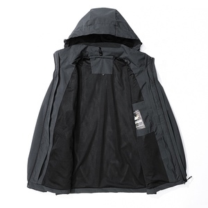 2022 uomo <span class=keywords><strong>3</strong></span> <span class=keywords><strong>in</strong></span> 1 giacca <span class=keywords><strong>in</strong></span> pile da trekking antivento nera calda giacca da sci all'aperto con cappuccio da pattinaggio su ghiaccio impermeabile cappotto antipioggia - Product Image 4