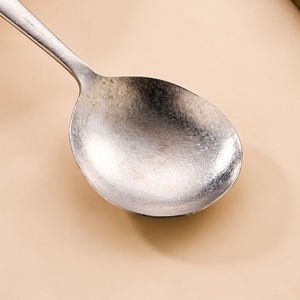 Cucharas de Titanio Puro Plateadas en Plata con Mango Largo Aptas para Lavavajillas para Servir Arroz en Casa y en Restaurantes - Product Image 4