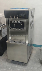 Machine à glace molle professionnelle 3 saveurs, machine à mélanger les yaourts glacés, machine à faire des glaces molles Miken à 3 buses - Product Image 4