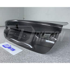 Maletero Trasero de Fibra de Carbono Seca Estilo OEM para BMW G82 M4 2020-2024, Acabado Brillante, en Inventario en EE. UU. - Product Image 5