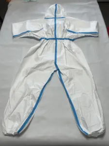 Macacão químico gravado microporosa PP + PE laminação SF Coverall Uso médico respirável & impermeável Macacão