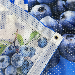 Lo striscione in tessuto <span class=keywords><strong>a</strong></span> rete traforato pubblicitario personalizzato consente al vento di passare attraverso lo stendardo del recinto stradale - Product Image 4