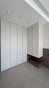 Meubles de chambre à coucher sur mesure vêtements organisateur haute brillance mur dans l'armoire placard système intelligent - Product Image 2