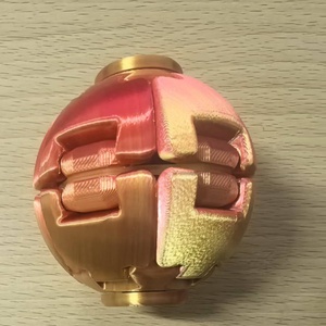 Balle anti-stress colorée imprimée en 3D, Fidget Spinner à double usage (à presser et à tourner), Petit jouet de bureau pour lutter contre l'ennui - Product Image 3