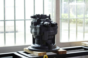 Moteur hydraulique à piston oscillant 200 Nm de couple 2000 tr/min 210 M5x130 pour pièces de machines de construction d'excavatrices sur chenilles - Product Image 3