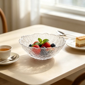Ciotola in <span class=keywords><strong>Vetro</strong></span> Trasparente Testurizzato <span class=keywords><strong>IVV</strong></span> Design da 18cm/7 Pollici con Bordo Ondulato per Frutta, Snack e Decorazione Casa - Product Image 1