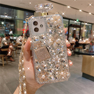 <span class=keywords><strong>Coque</strong></span> de téléphone de luxe en cristal et diamant avec cordon pour <span class=keywords><strong>iPhone</strong></span> 17 Pro Max, compatible également avec <span class=keywords><strong>iPhone</strong></span> 16, 15, 14, <span class=keywords><strong>13</strong></span> Pro Max - Product Image 3