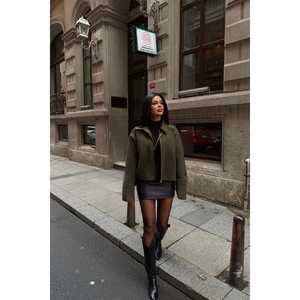 เสื้อแจ็คเก็ตผู้หญิงสีกากีพร้อมปกเสื้อเชิ้ตเสื้อคลุมด้านนอกที่ดูหรูหรา - Product Image 2