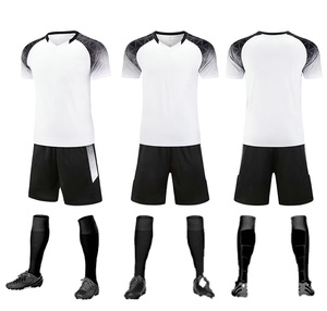 Prix de gros sur les maillots de football rétro et les kits entièrement personnalisables. Demande de renseignements bienvenue. Maillots de football <span class=keywords><strong>France</strong></span> Extérieur. - Product Image 1