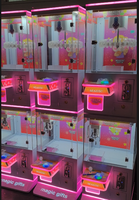 Machine à griffes et à pinces à cadeaux magiques à pièces, mini-machine à jouets pour poupées, machine à griffes pour centres de jeux d'amusement
