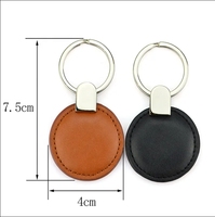 Porte-clés ronds en cuir PU gaufré personnalisé Porte-clés avec logo de marque Porte-clés de voiture Accessoire Cadeau personnalisé pour hommes et femmes