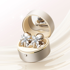Écouteurs sans fil M186 pour femmes avec miroir de maquillage intégré, <span class=keywords><strong>puce</strong></span> Wireless 6.0, étui de charge en forme de cœur et boucle diamantée - Product Image 3