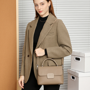 Gros Haute Qualité Cuir de Fleur Pleine Sacs à Épaule Femme Logo Personnalisé Marque Privée Sacs Carrés Fabricant OEM - Product Image 2