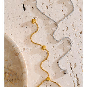 जिनयू 4441 फैशनेबल वाई-चेन हार सोने की प्लेटेड स्टेनलेस स्टील हार्ट पेलेंट गहने - Product Image 5