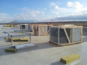 Fabricante de Sistemas de Aire Acondicionado HVAC de Techo con Inversor R410A de 8000m3/h, Unidad Compacta de 50 Kw y 15 Toneladas - Product Image 3