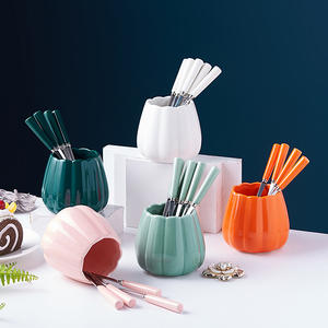Ensemble de fourchettes en céramique Macaron Pop Mini Fruit Fork pour huîtres, crabes, pâtisseries, escargots, utilisation <span class=keywords><strong>à</strong></span> domicile, fête, ensemble de fourchettes en acier inoxydable - Product Image 3