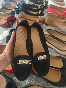 Scarpe basse da donna a basso costo scarpe Sole morbide con Design misto Casual Slip-on da donna scarpe Stock di moda all'ingrosso - Product Image 4