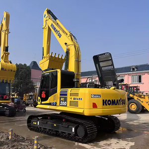 Excavadora usada Komatsu PC200-8N1 de 20 toneladas con motor SAA6D107E-1 aprobado por la EPA para el mercado europeo y americano en venta. - Product Image 5