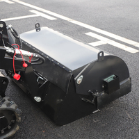 Balayeuse rotative fermée avec seau, pour mini-chargeuse compacte, dotée d'un moteur, d'une boîte de vitesses et d'un roulement de haute performance