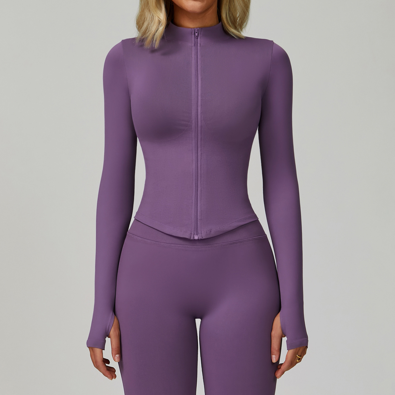 Violet brumeux