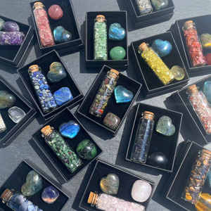 คริสตัลธรรมชาติทำมือขายส่งจำนวนมาก ขวดใส่หินกรวดแร่ อะเมทิสต์ โรสควอตซ์ คริสตัลลาบราดอไรต์รูปหัวใจ สำหรับงาน DIY - Product Image 3