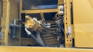 รถขุดตีนตะขาบ 33 ตัน รุ่น 336GC 330 336D มือสองสำหรับงานหนัก ใช้เครื่องยนต์ EPA PLC ของแท้จากญี่ปุ่น ปี 2024 อุปกรณ์ก่อสร้าง - Product Image 4