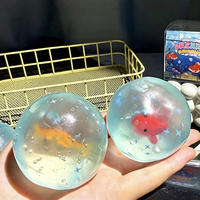 Balle anti-stress créative faite à la main en forme de poisson rouge bleu, à l'huile de coco et à la vaseline, à remontée lente, amusante