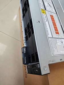 Serveur en rack 2U PowerEdge R760XS haute performance, personnalisable selon vos besoins, grand stock disponible - Product Image 1