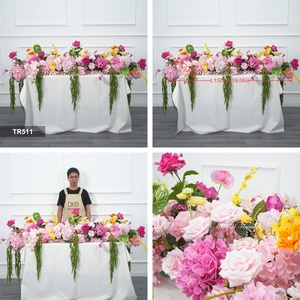 Camino de Mesa de Seda Rosa Realista y Hermoso, Personalizable, Directo de Fábrica, para Fondos de Fotografía, Navidad, Año Nuevo y Otras Ocasiones - Product Image 3