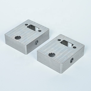 Boîtiers personnalisés en aluminium et acier inoxydable, accessoires de guitare, boîte à fils, pièces de précision, tournage de quincaillerie pour services d'usinage - Product Image 2