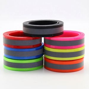 Ruban en nylon enduit de TPU PVC, résistant à l'eau et aux taches, conçu sur mesure pour sangle de casque de sécurité - Product Image 1
