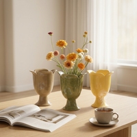 Vente en gros de vase de table nordique en céramique porcelaine ornement de mariage pour la maison décoration de la maison