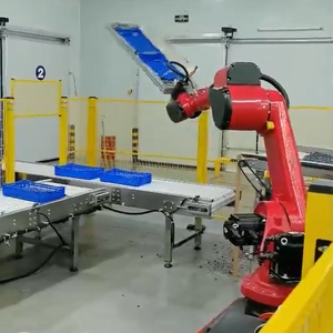 หุ่นยนต์ 6 แกนความแม่นยำสูง Borunte BRTIRUS1820A มอเตอร์ 5kW 220V พร้อมเกียร์บ็อกซ์  ความจุ 100 ชิ้น สำหรับหยิบจับและเคลื่อนย้ายวัสดุอัตโนมัติ - Product Image 1