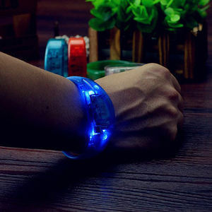 FineGreen gelang silikon Led diaktifkan suara, gelang konser Logo kustom Led diaktifkan dengan suara - Product Image 2
