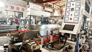 แก้วลอยและกระจกเคลือบขอบคู่บดและ<span class=keywords><strong>ลบ</strong></span>ฟิล์มสายการผลิตที่มีฟังก์ชั่นซักผ้า - Product Image 4