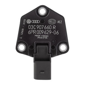 Capteur de niveau d'huile Hella 03C907660R pour Volkswagen Audi fabriqué en Allemagne - Product Image 1