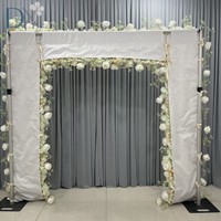 Backdrop Sutra Persegi Motif Bunga Merah Hijau Natal Tahun Baru 8FT X 8FT Dekorasi Kustom Booth Foto Pesta Liburan Realistis