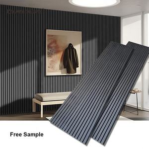 Panneau acoustique en bois à lattes en placage naturel moderne Akupanel, feutre PET, écologique, haute réduction du bruit, design graphique, appartement - Product Image 4