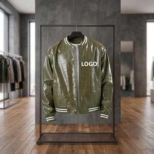 Chaqueta Varsity de Invierno para Hombre, de Cuero Genuino, con Patrón de Letras Teñidas, Cuello Alto, Alta Calidad, Estilo Urbano, en Venta - Product Image 3