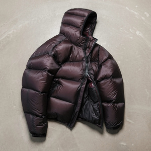 Doudoune matelassée personnalisée bordeaux brillante à capuche en nylon, coupe oversize, style streetwear hiver, chaude - Product Image 2