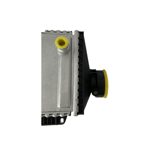 Intercooler Turbo Amélioré en Aluminium Refroidisseur d'Air de Charge OEM A6510900414 pour <span class=keywords><strong>MERCEDES</strong></span>-BENZ GLC C253 Système de <span class=keywords><strong>Refroidissement</strong></span> du Moteur - Product Image 6