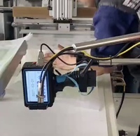Impresora de codificación de inyección de tinta portátil de mano en cartón de plástico de metal de madera por codificación de lote de impresión digital