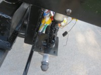 Châssis 4x4 à commande électrique avec deux modes d'opération manuels commutables