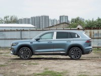 Nouveau Xingyue L 2.0TD Turbo SUV Euro VI Essence 5 places R19 Toit ouvrant panoramique Automatique Conduite à gauche 2025