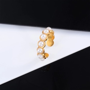 Anillo Romántico para Mujer, Ancho <span class=keywords><strong>de</strong></span> 6 mm, Acero Inoxidable, Anillos <span class=keywords><strong>de</strong></span> Perlas Ajustables, Color Dorado, Joyería Impermeable para Mujer - Product Image 3