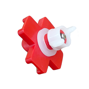 Abreuvoir horizontal de mamelon de volaille de Offre Spéciale pour le composant principal de buveurs d'animaux en plastique automatiques de poulailler - Product Image 1