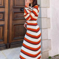 Robe longue chic pour soirée de fête féminine, robe de plage élégante à manches évasées pour femme, robe maxi tendance en tricot crochet à rayures