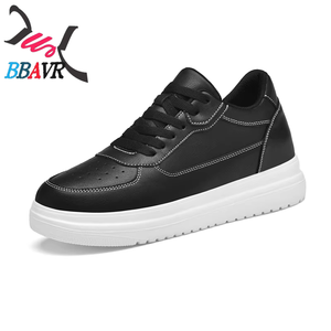 Zapatillas Blancas Ligeras para Hombre, para Skateboarding, con Aumento de Altura, para Caminar en Verano, con Forro de Malla Transpirable y Cómodas - Product Image 2