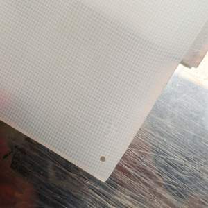 แผ่นยางซิลิโคนสีขาวป้องกันไฟฟ้าสถิตย์และฉนวนกันความร้อนที่กำหนดเอง - Product Image 3